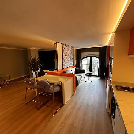 Otto Tunali Exclusive * Ankara