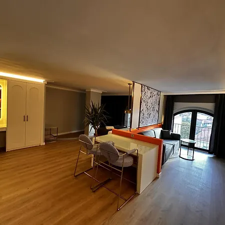 Otto Tunali Exclusive *