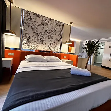 Otto Tunali Exclusive أنقرة