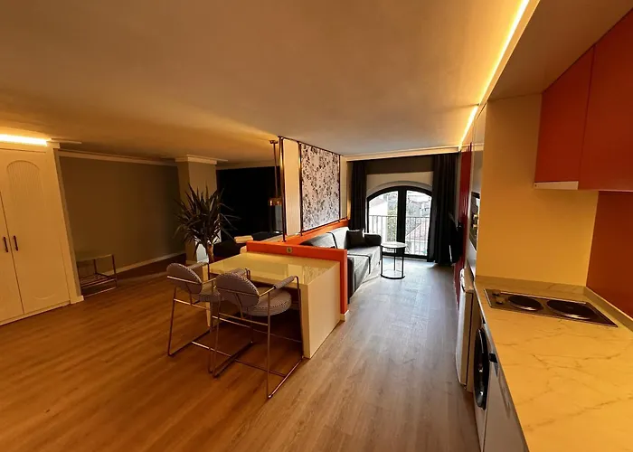 Otto Tunali Exclusive * أنقرة