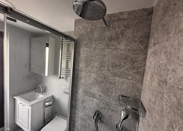 Otto Tunali Exclusive