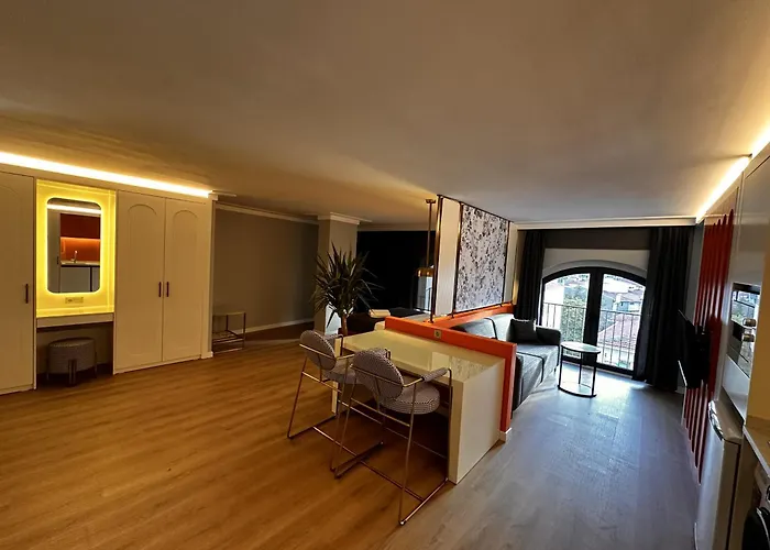 Otto Tunali Exclusive *